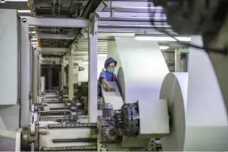 Polyester spiral mesh belts enhance the efficiency and durability of the paper industry